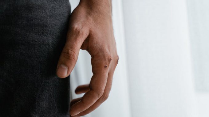 Narcisista violento? Superamento della credenza comune su Narcisismo e violenza nella coppia