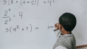 Bambini gifted e iperdotazione cognitiva implicazioni nell ambito scolastico