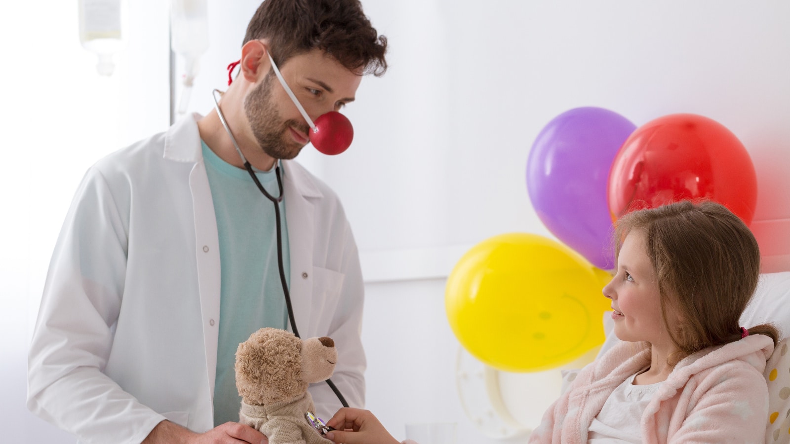 Clown ospedalieri nei reparti pediatrici: gli effetti sul benessere psicologico