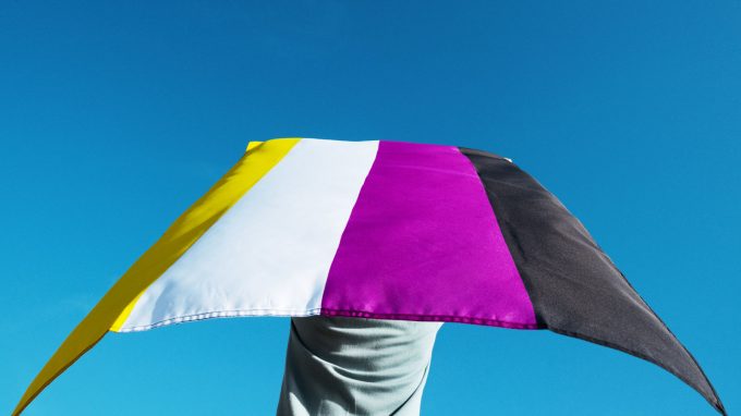 Oltre i genitali. Introduzione alla fluidità di genere