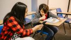 L’utilizzo problematico dello smartphone tra gli adolescenti influenza gli atti di bullismo e cyberbullismo