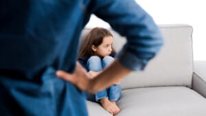 Disturbi alimentari: il possibile legame con ambienti infantili invalidanti