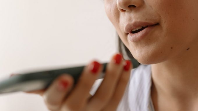 La voce come “faccia uditiva”: riconoscimento emotivo e dell’identità