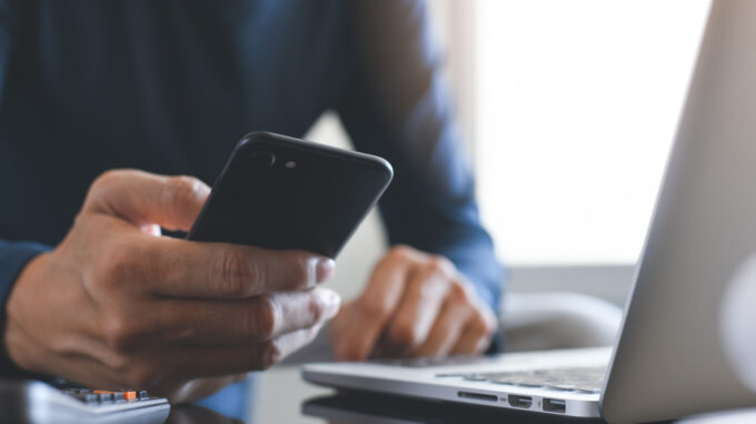 L’uso problematico di Internet e il suo impatto sulla soddisfazione relazionale