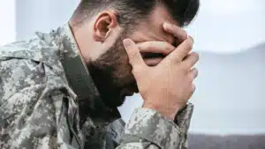 Alterazioni del sonno e PTSD tra i militari effetti sulla performance